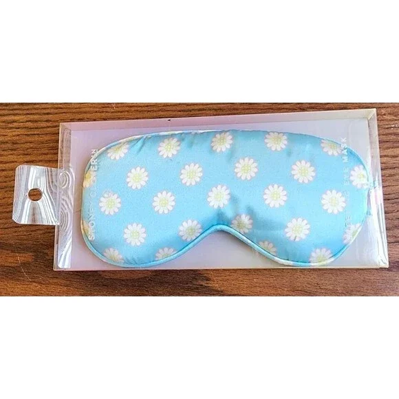 SLEEPING EYE MASK STONEY CLOVER LANE BLUE WITH DAISYS SLEEP MASK NEW - Picture 4 of 6
